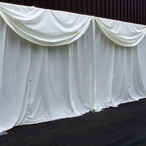 Partition screen for marquee interiors